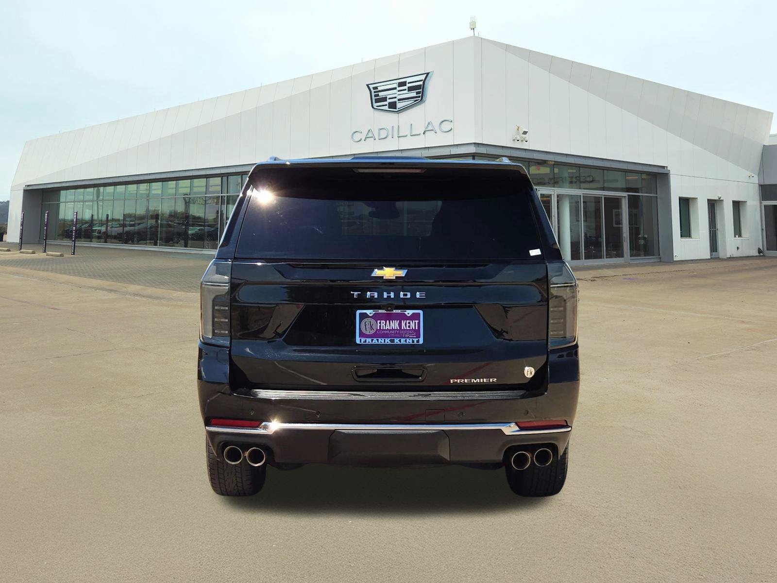 Used 2025 Chevrolet Tahoe Premier AWD/4WD image 5