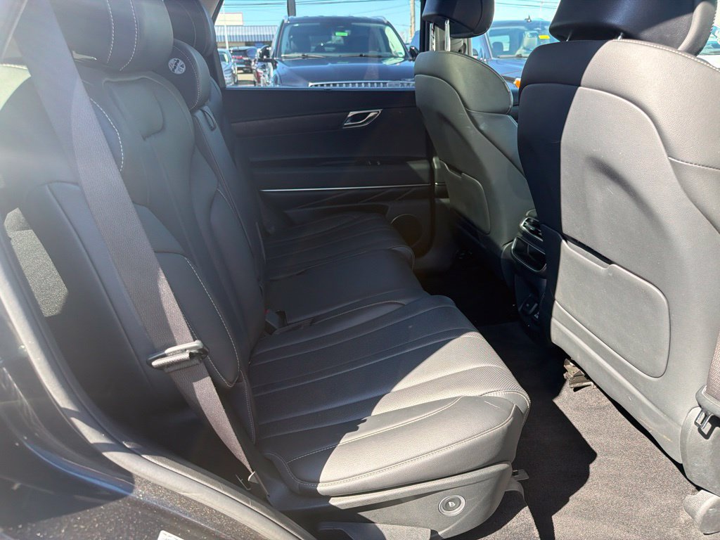 Used 2024 Genesis GV80 3.5T AWD/4WD image 18