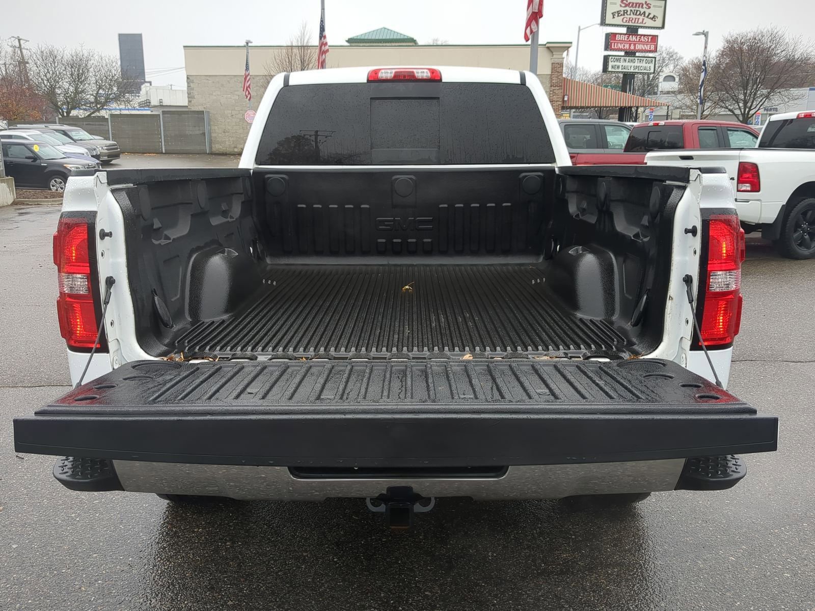 Used 2018 GMC Sierra 1500 SLE w/ SLE Value Package image 37