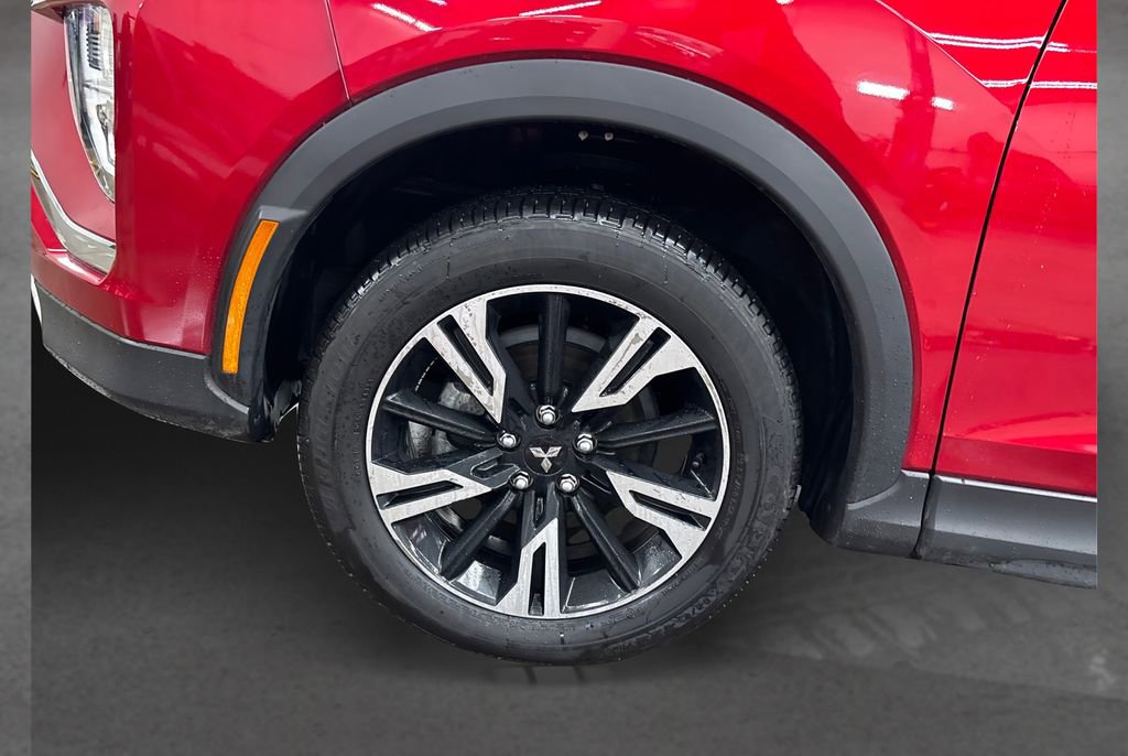 Used 2024 Mitsubishi Eclipse Cross SE image 12