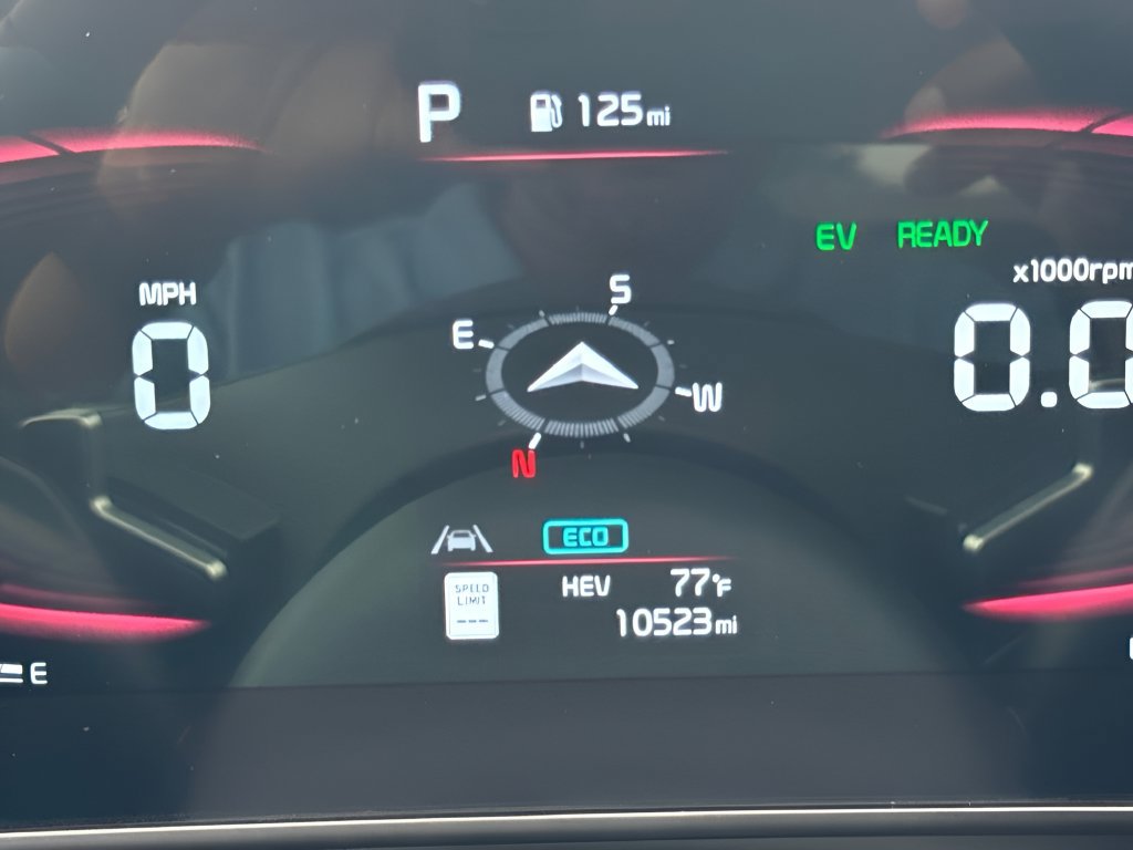 Used 2025 Kia Sportage X-Line AWD/4WD image 18