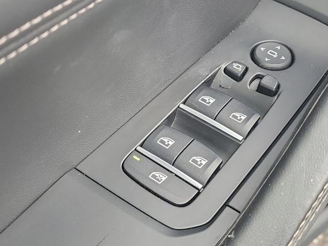 Used 2022 BMW X6 M50i AWD/4WD image 20