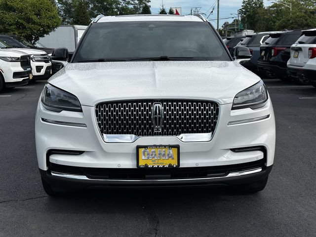 Certified 2024 Lincoln Aviator Reserve w/ Equipment Group 201A AWD/4WD image 2