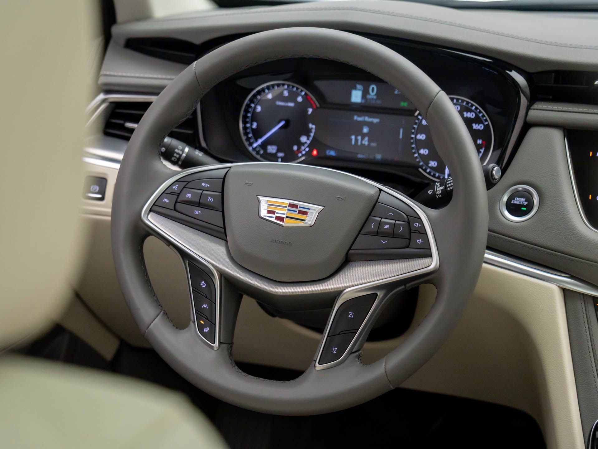 Certified 2025 Cadillac XT5 Premium Luxury w/ LPO, Floor Liner Package image 12