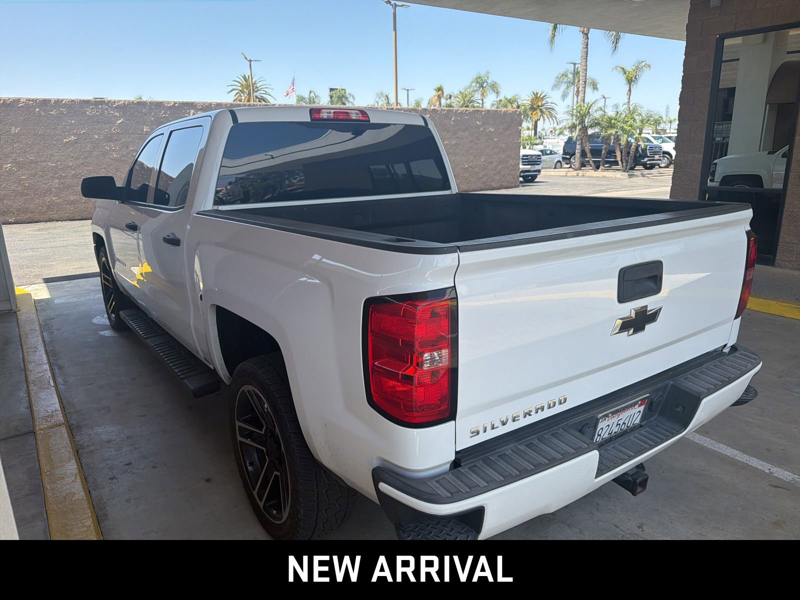 Used 2018 Chevrolet Silverado 1500 Custom w/ LPO, Black Pack image 6