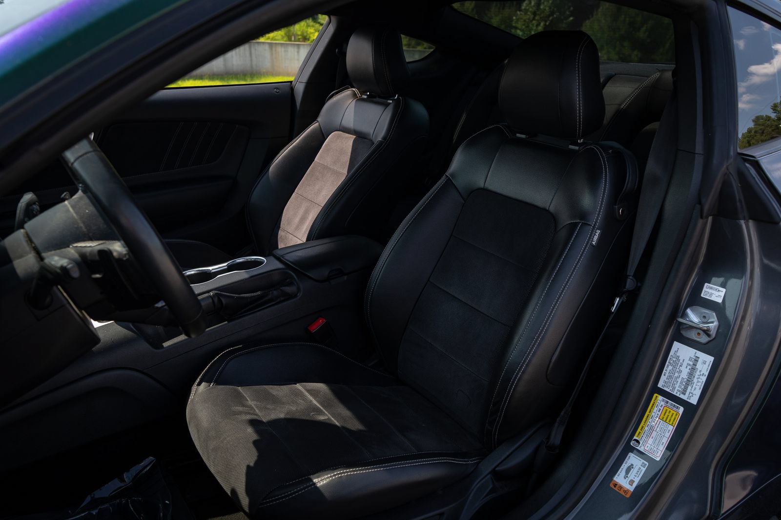 Used 2021 Ford Mustang GT Premium w/ Carbon Sport Interior Package RWD image 15