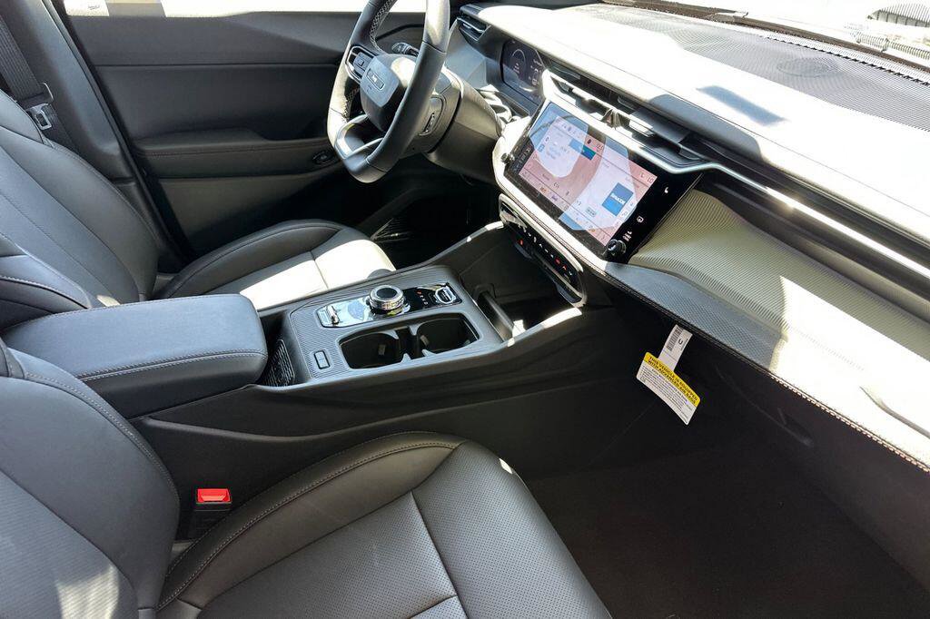New 2026 Jeep Cherokee Limited image 16