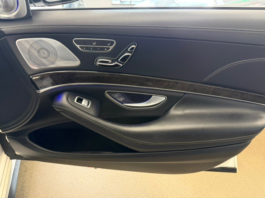 Used 2014 Mercedes-Benz S 63 AMG 4MATIC Sedan image 36