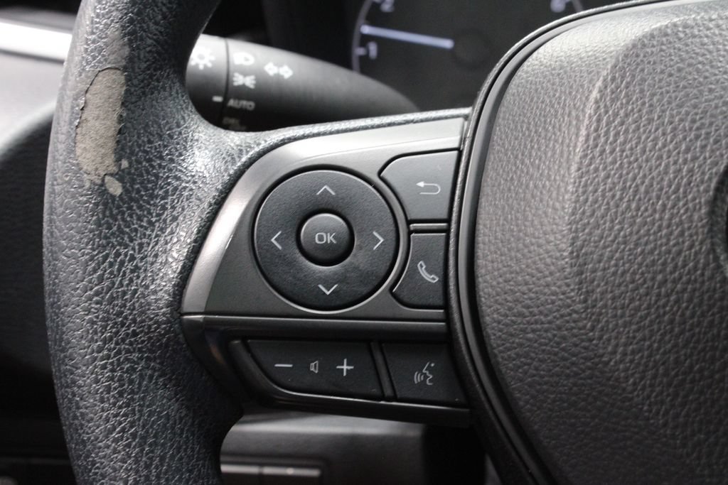 Used 2024 Toyota Corolla LE FWD image 23