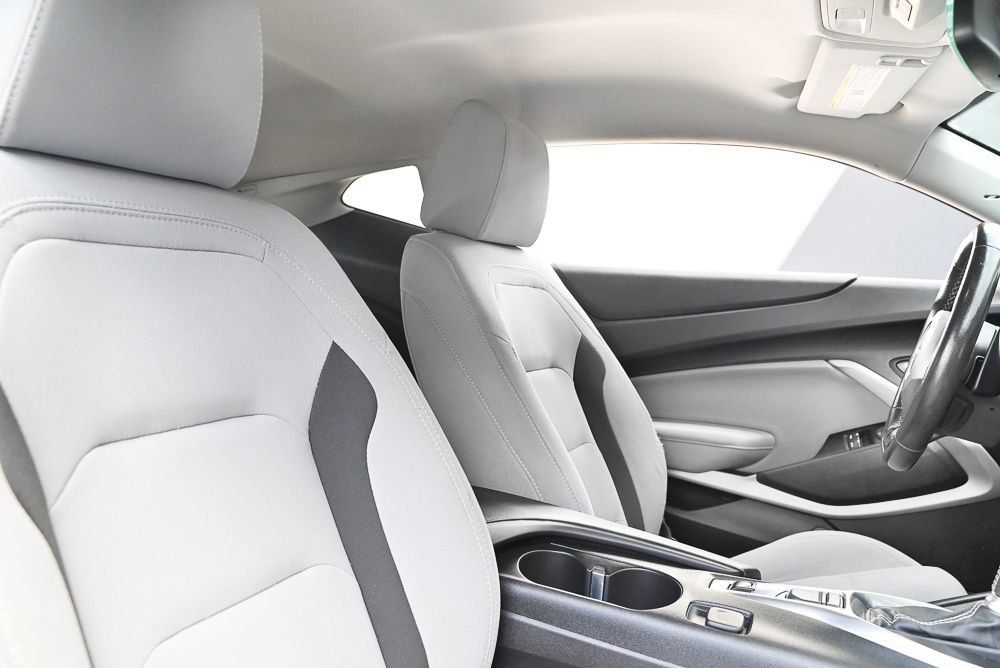 Used 2019 Chevrolet Camaro SS image 16