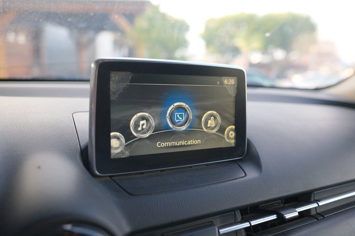Used 2017 Toyota Yaris iA FWD image 17