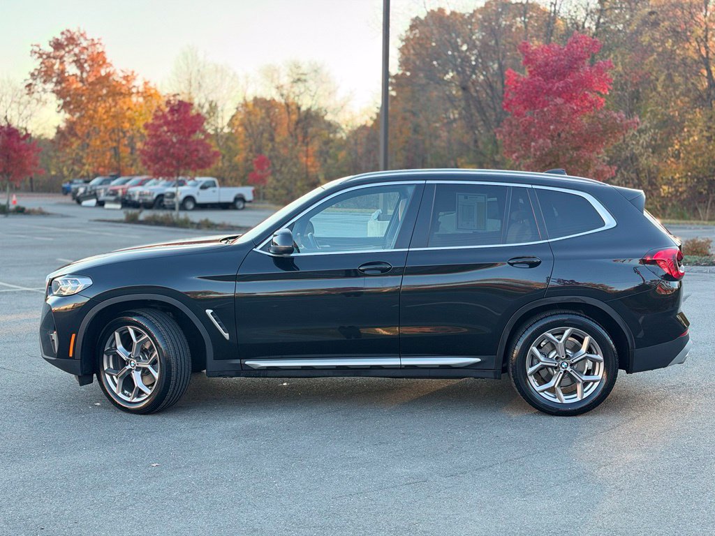 Certified 2024 BMW X3 xDrive30i w/ Premium Package w/ZPA AWD/4WD image 3