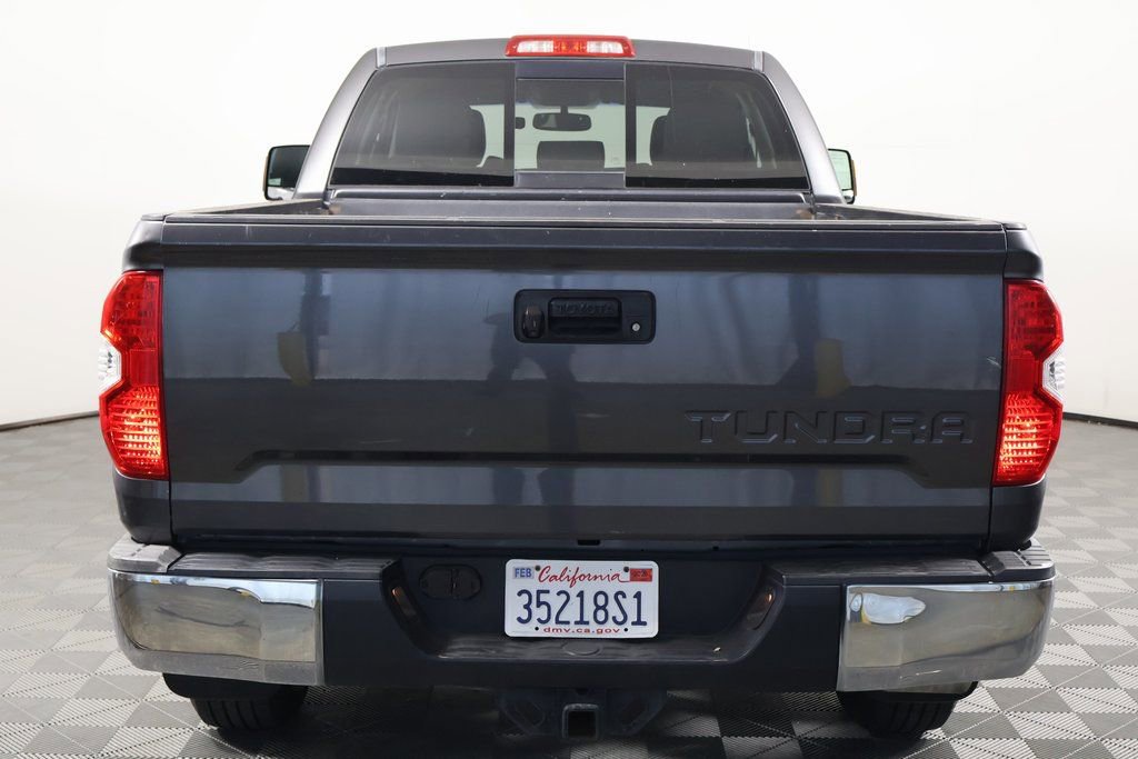 Used 2015 Toyota Tundra SR5 w/ SR5 Upgrade Package image 5