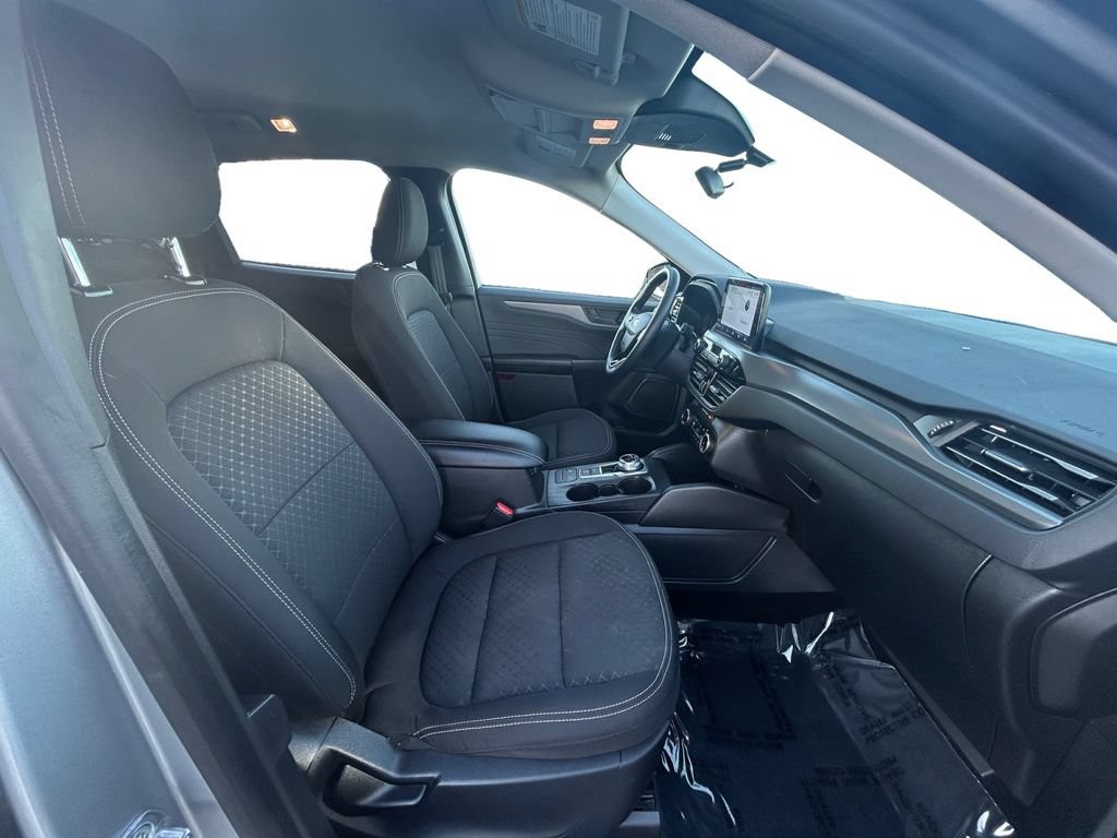 Used 2024 Ford Escape Active AWD/4WD image 16