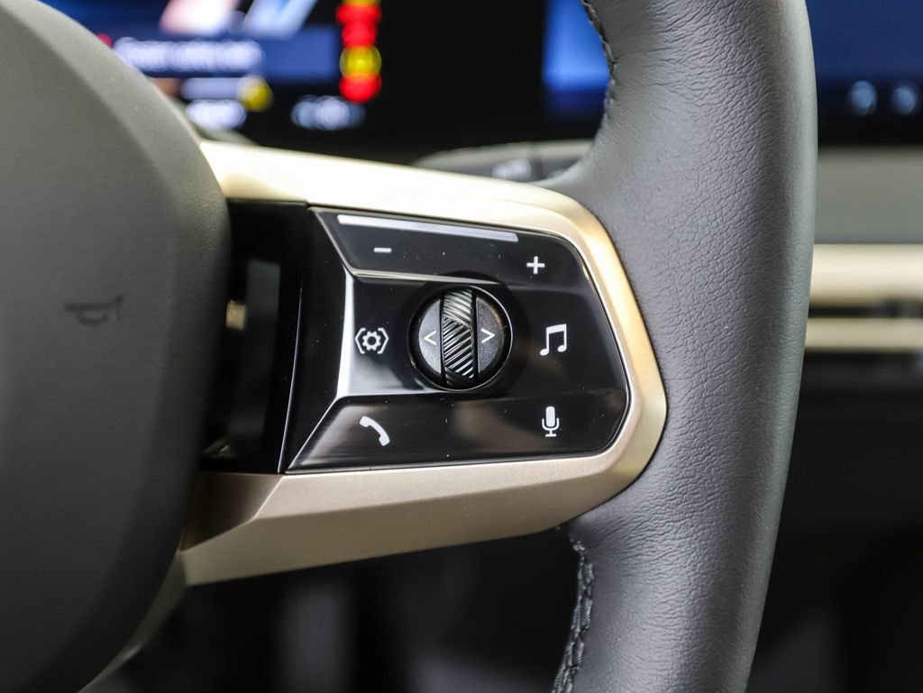 Used 2026 BMW iX xDrive60 w/ Premium Package image 13