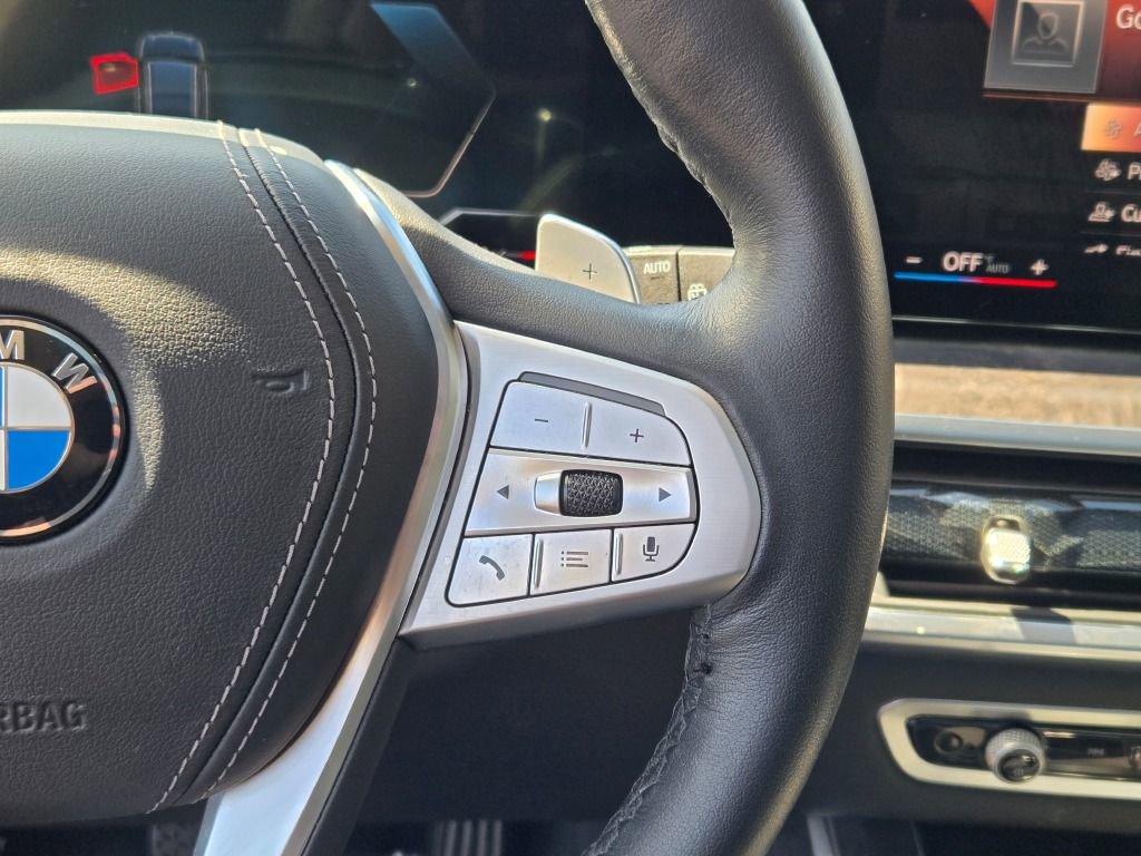 Used 2023 BMW X7 xDrive40i image 43