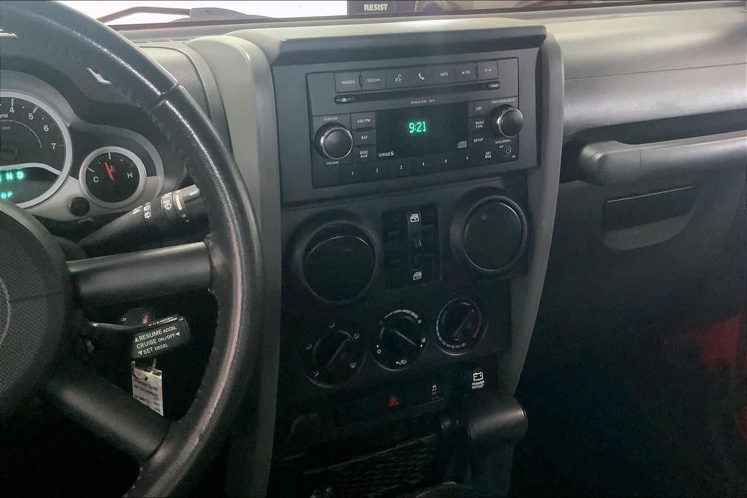Used 2010 Jeep Wrangler Unlimited Sport AWD/4WD image 12