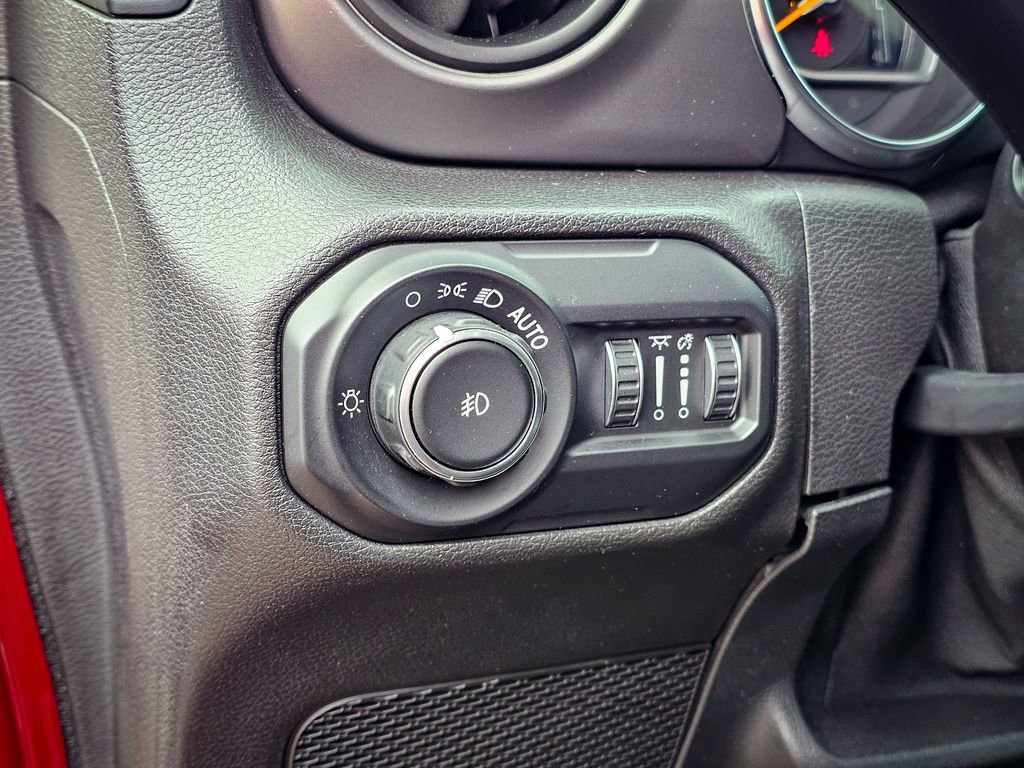 Certified 2021 Jeep Wrangler Unlimited Sport image 12