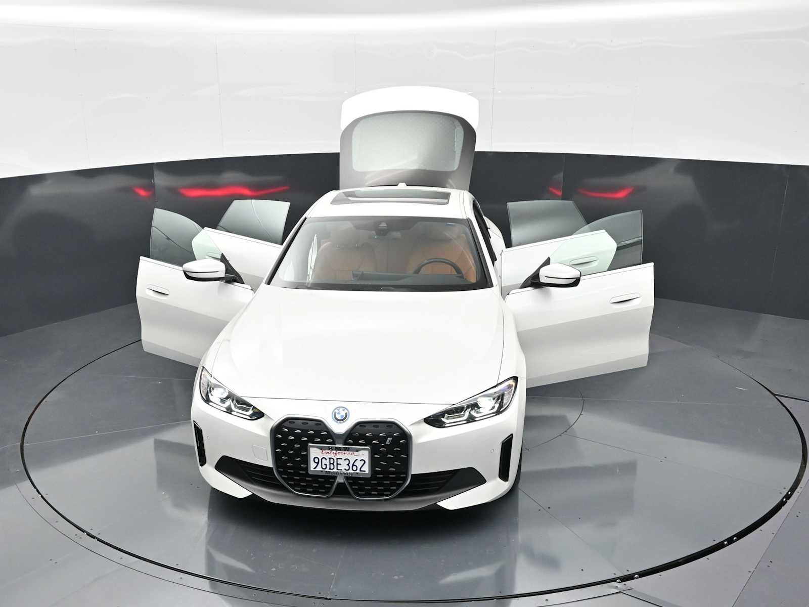 Certified 2023 BMW i4 eDrive35 RWD image 33