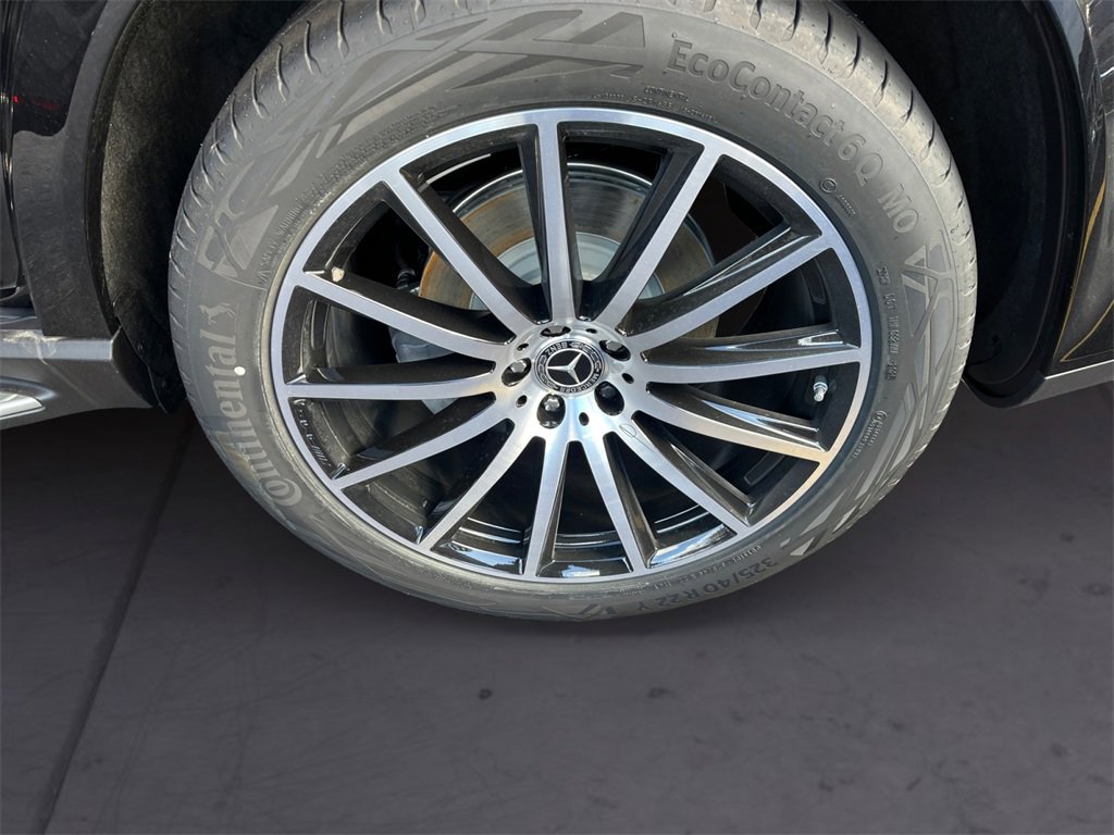 New 2026 Mercedes-Benz GLS 580 4MATIC image 9