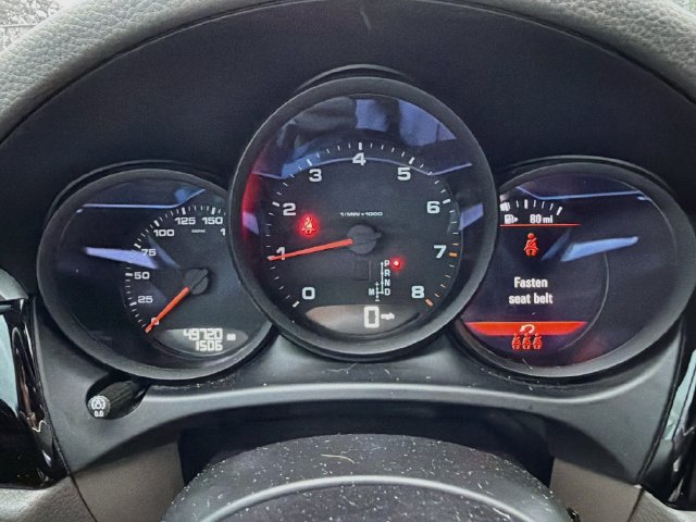 Used 2021 Porsche Macan AWD/4WD image 39