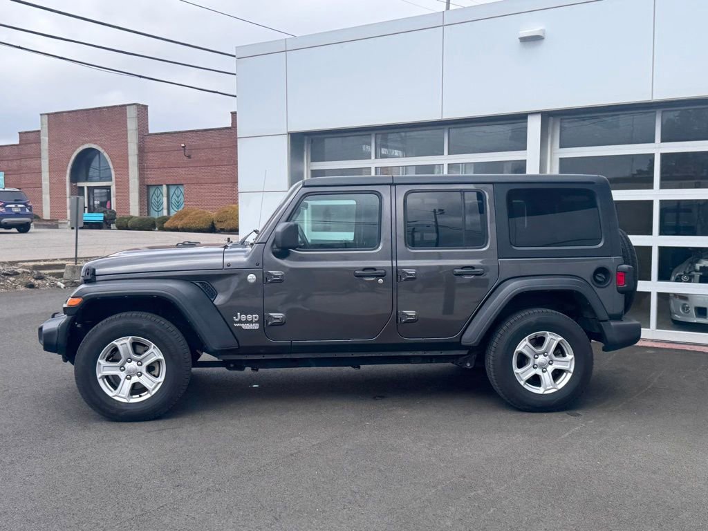 Used 2019 Jeep Wrangler Unlimited Sport S image 2