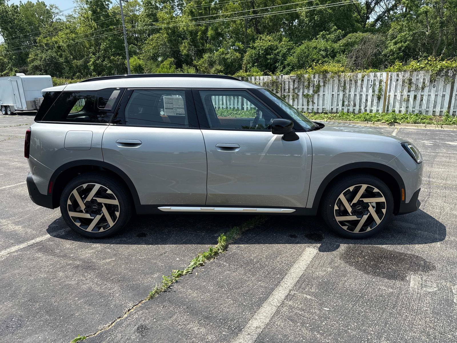Certified 2025 MINI Cooper Countryman S AWD/4WD image 8