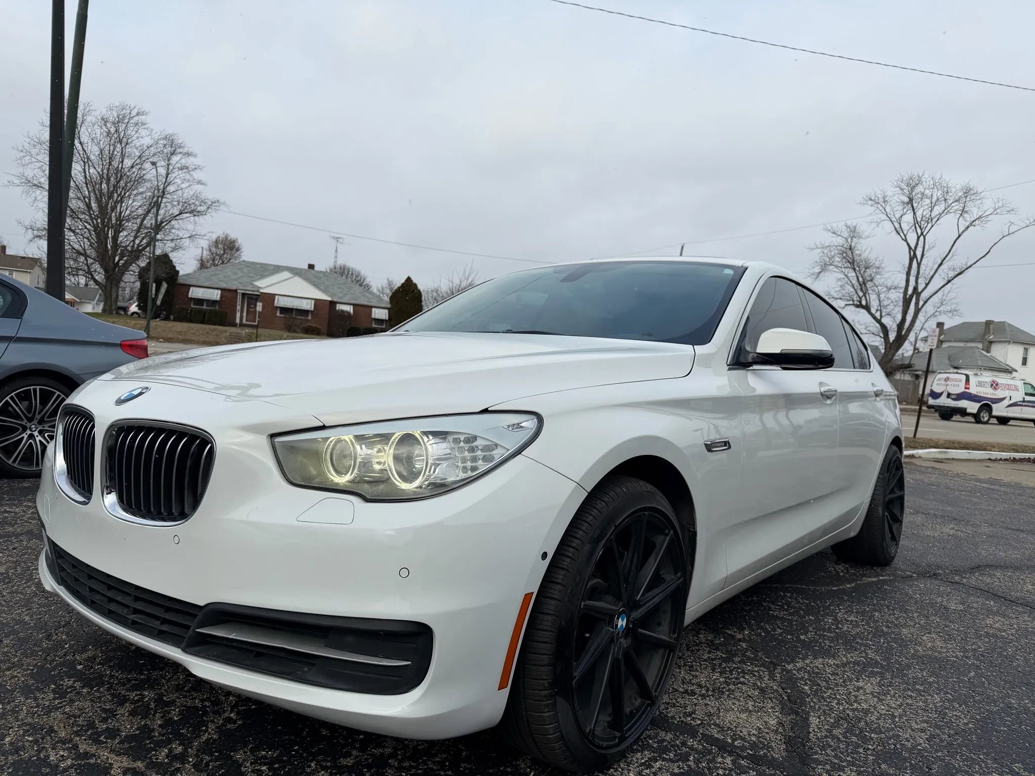 Used 2014 BMW 535i Gran Turismo xDrive image 6