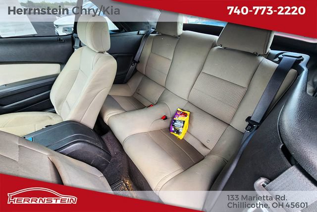 Used 2013 Ford Mustang GT RWD image 7
