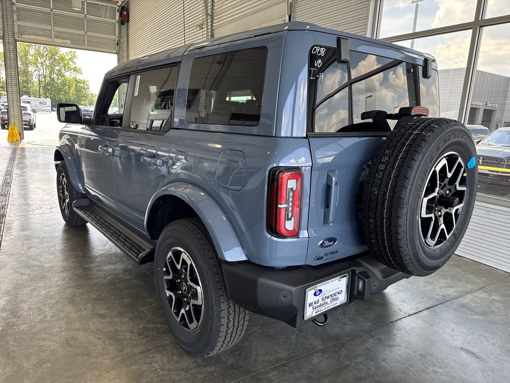 New 2025 Ford Bronco Outer Banks image 6
