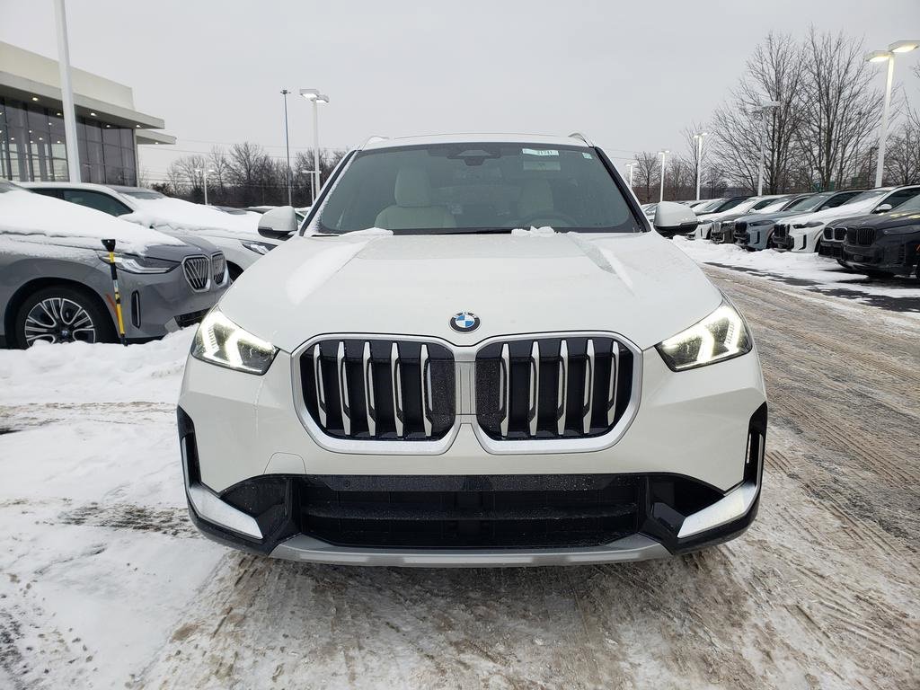 New 2026 BMW X1 xDrive28i w/ Convenience Package image 2
