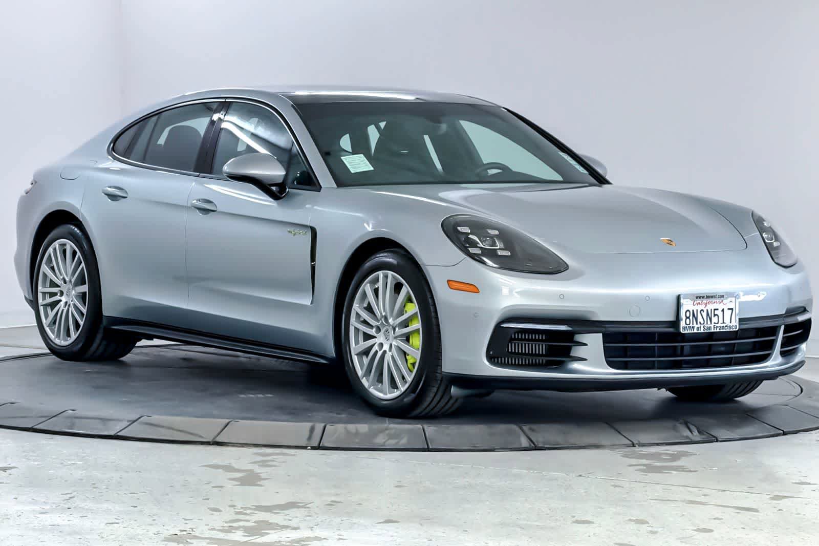Used 2019 Porsche Panamera 4 w/ Premium Package AWD/4WD image 9