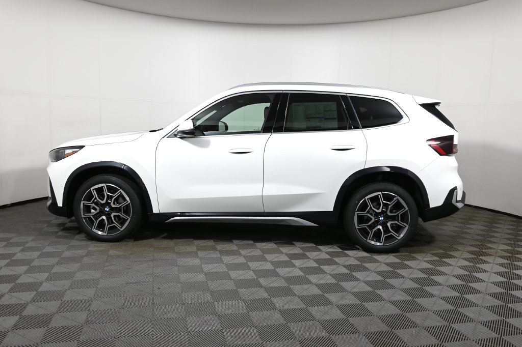 New 2026 BMW X1 xDrive28i w/ Convenience Package AWD/4WD image 2
