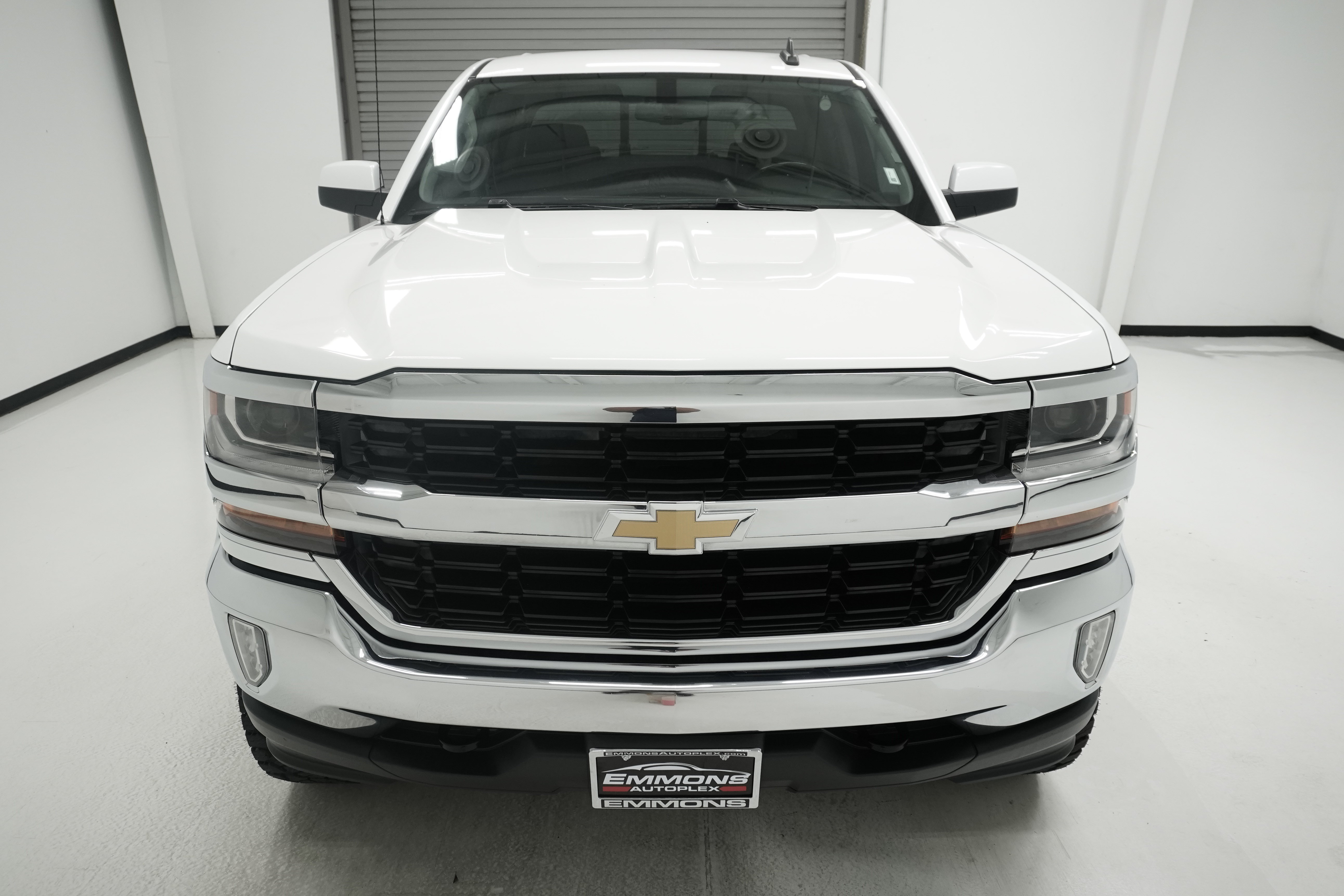 Used 2016 Chevrolet Silverado 1500 LT w/ All Star Edition AWD/4WD image 2