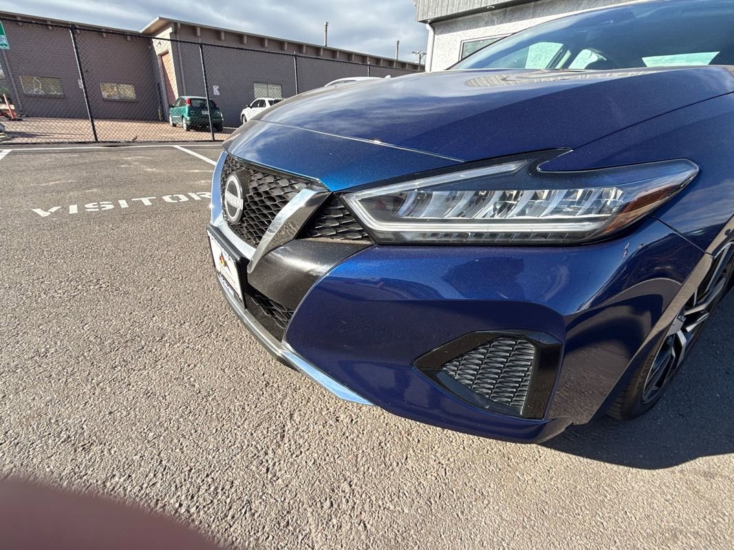 Used 2023 Nissan Maxima SV w/ Floor Mat Group image 9
