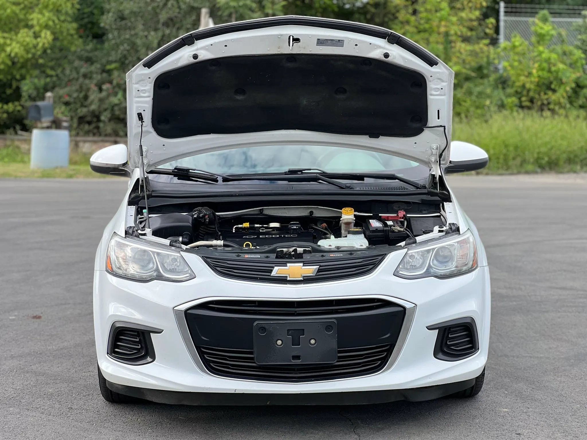 Used 2017 Chevrolet Sonic LT FWD image 36