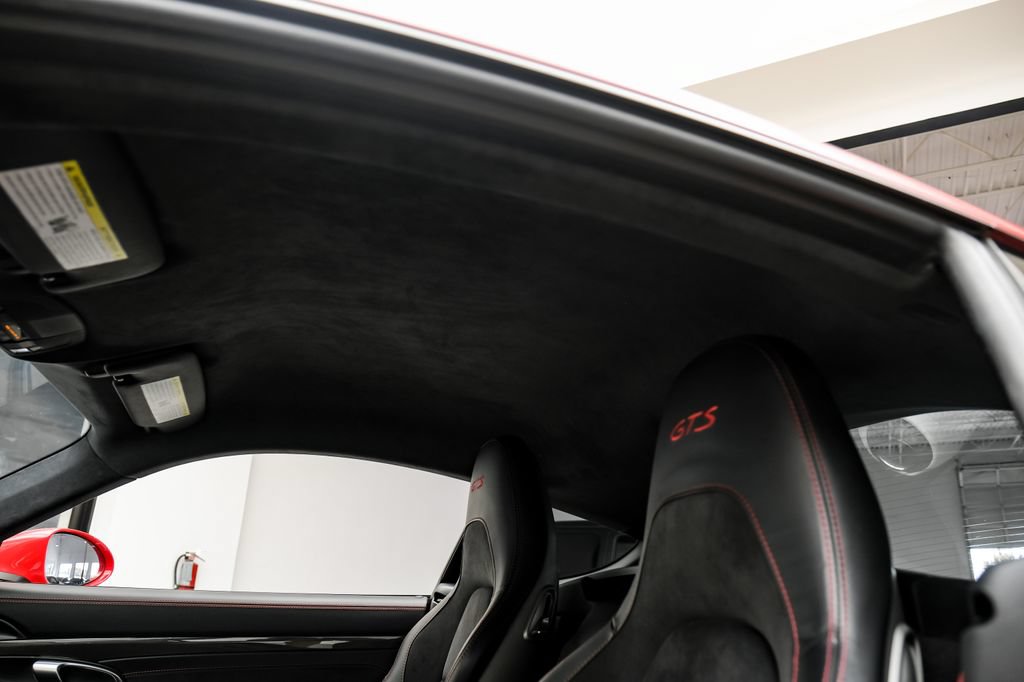 Used 2019 Porsche 718 Cayman GTS RWD image 34