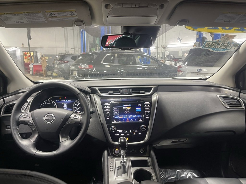 Certified 2024 Nissan Murano SV image 9