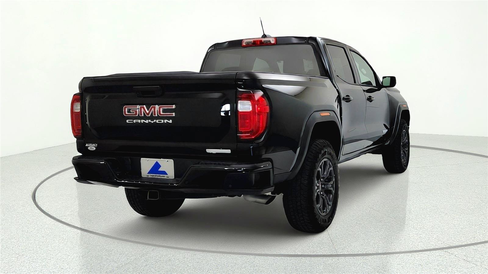 Used 2025 GMC Canyon Elevation RWD image 6