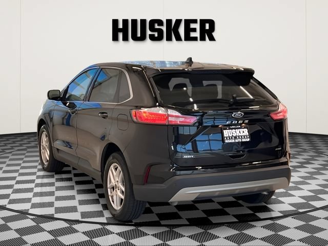 Used 2024 Ford Edge SEL AWD/4WD image 5