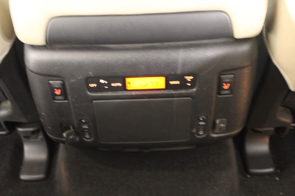 Used 2020 Nissan Armada Platinum w/ Captain's Chairs Package AWD/4WD image 36