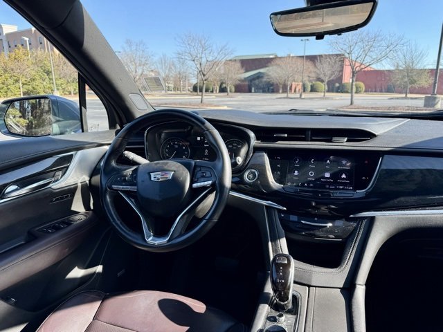 Used 2020 Cadillac XT6 Premium Luxury image 19