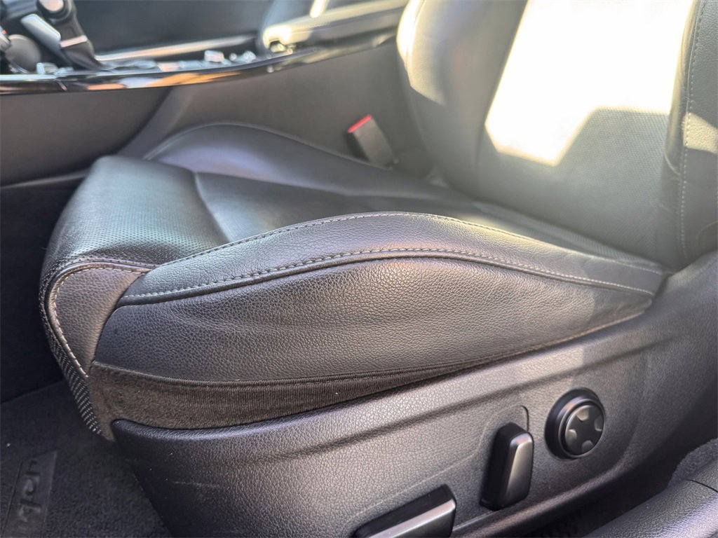 Used 2019 Kia Stinger Premium image 25