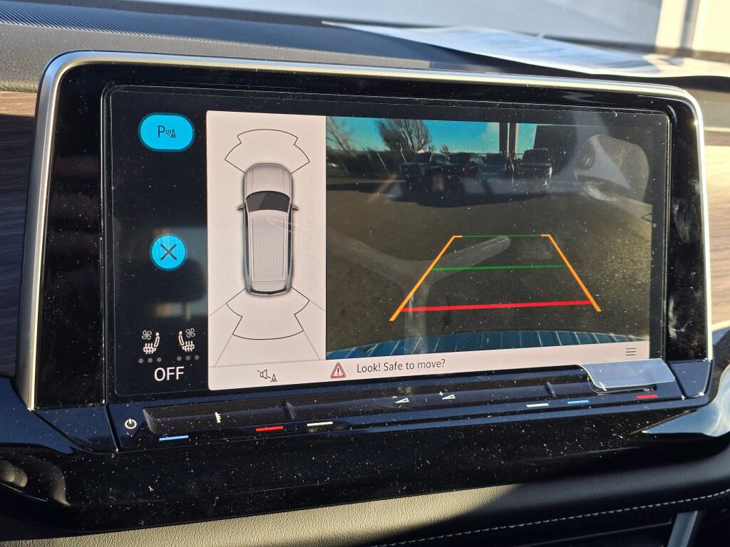 New 2026 Volkswagen Atlas SEL image 25