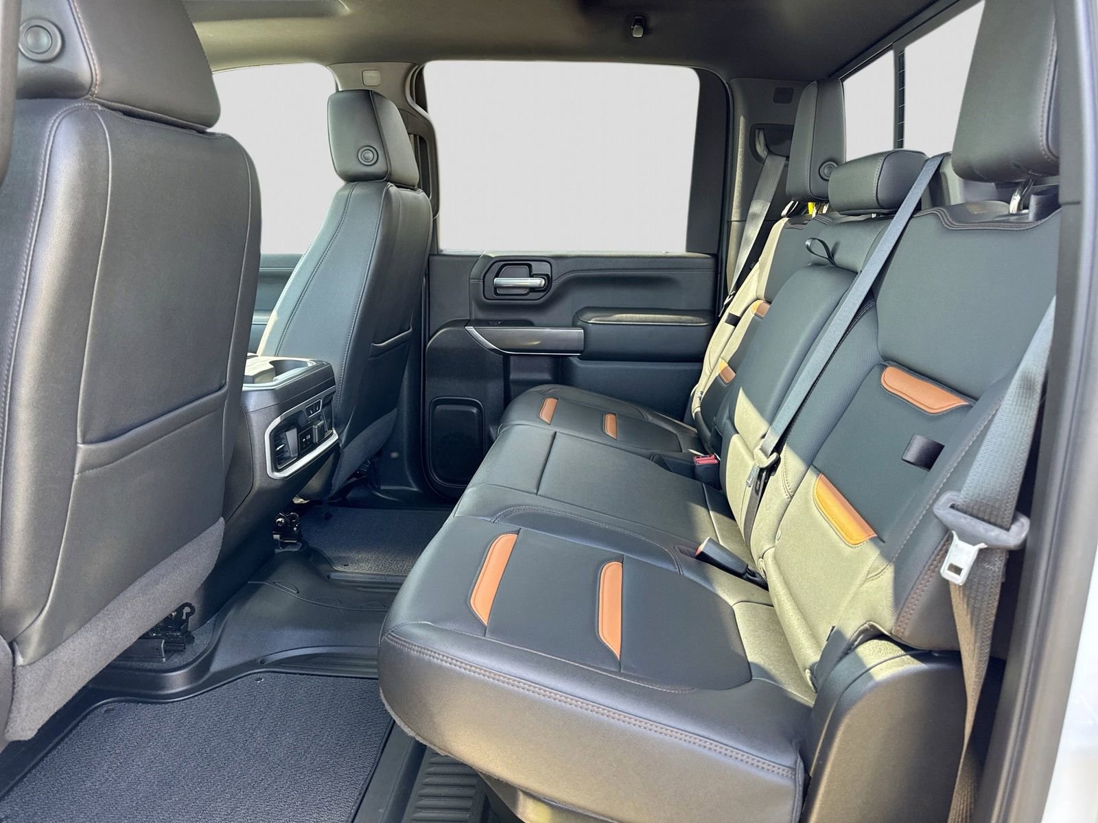 Used 2021 GMC Sierra 2500 AT4 w/ AT4 Premium Plus Package AWD/4WD image 24