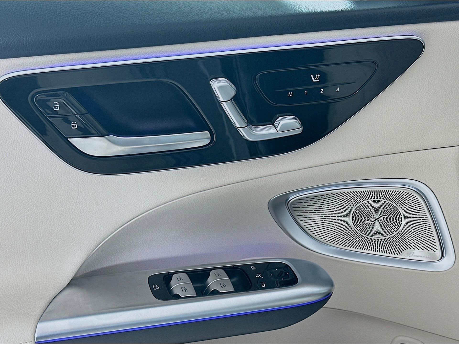 New 2026 Mercedes-Benz C 300 4MATIC Sedan image 19