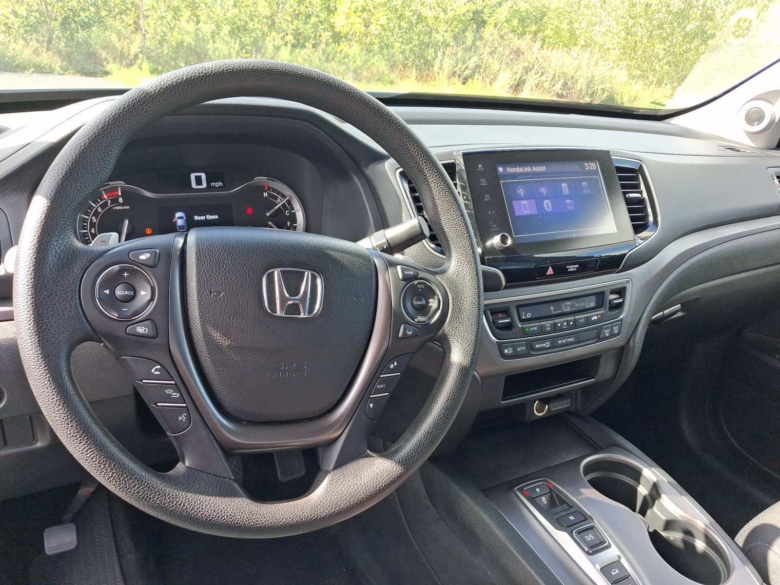 Used 2023 Honda Ridgeline Sport image 4