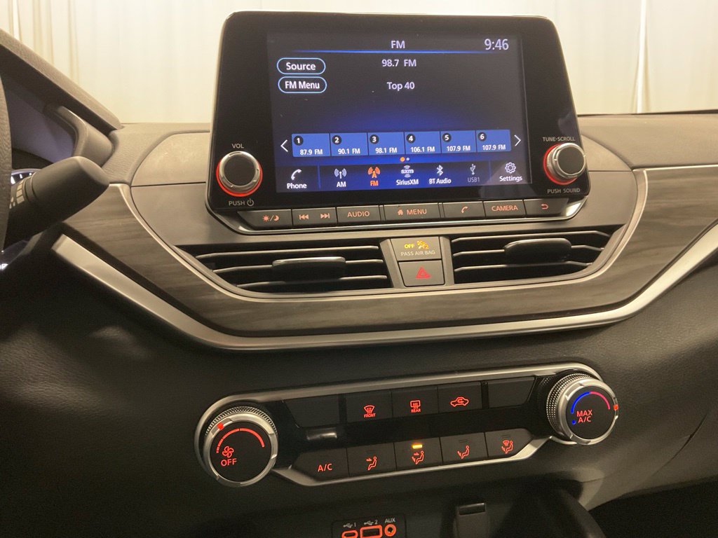 Used 2026 Nissan Altima 2.5 SV FWD image 9