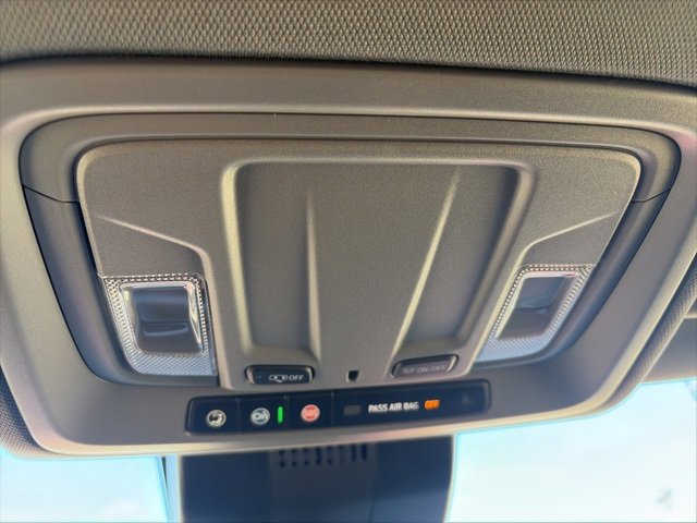 New 2026 GMC Sierra 1500 Elevation image 25