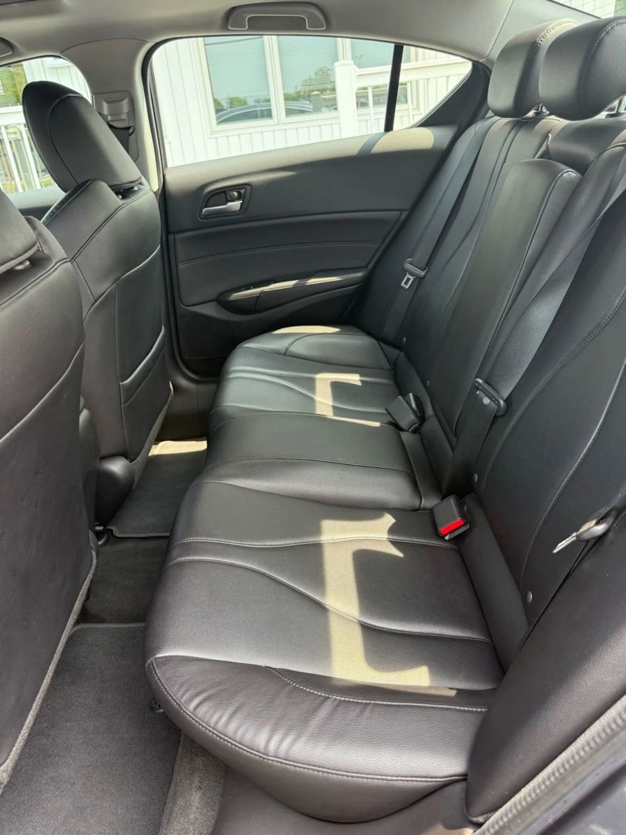 Used 2019 Acura ILX FWD image 24